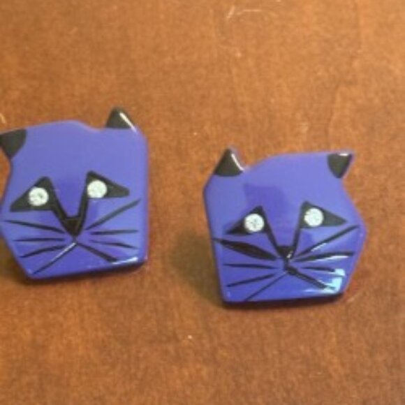 Source Unknown Jewelry - Kitty Cat Earrings!